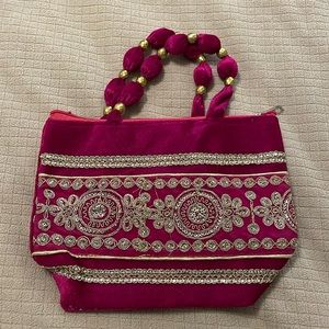 Indian purse